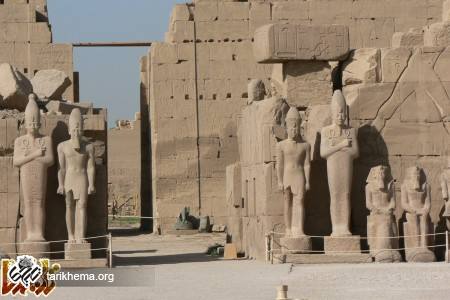 http://tarikhema.org/images/2011/03/karnak-temple42-1.jpg