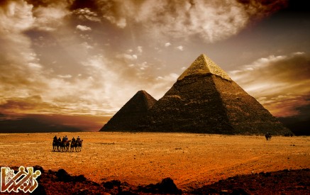 http://tarikhema.org/images/2011/07/egypt-pyramids1.jpg