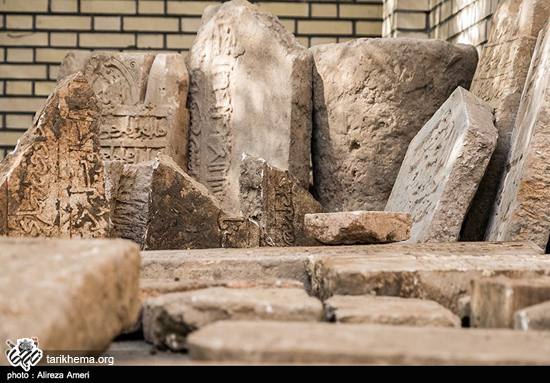 کشف قبرستان 800 ساله در لارستان