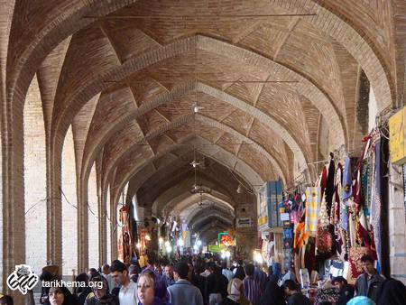 درباره زور بازار و بازاریان در تاریخ ایران