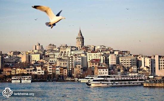 نمایی زیبا از استانبول و پرواز پرندگان