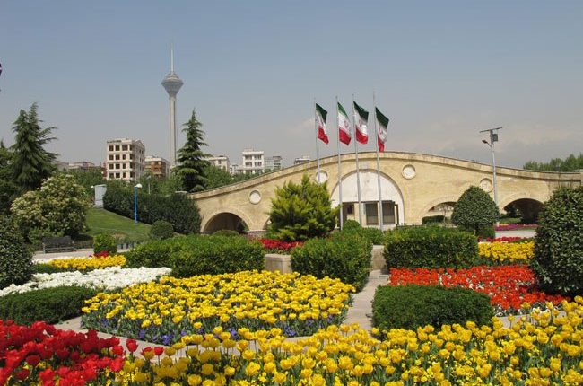 برای گردش در تهران کجا بریم؟