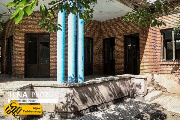 وضعیت وخیم خانه‌ی متروکه‌یِ نیما یوشیج