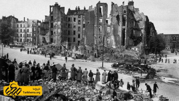 سقوط برلین؛ پایان جنگ جهانی دوم