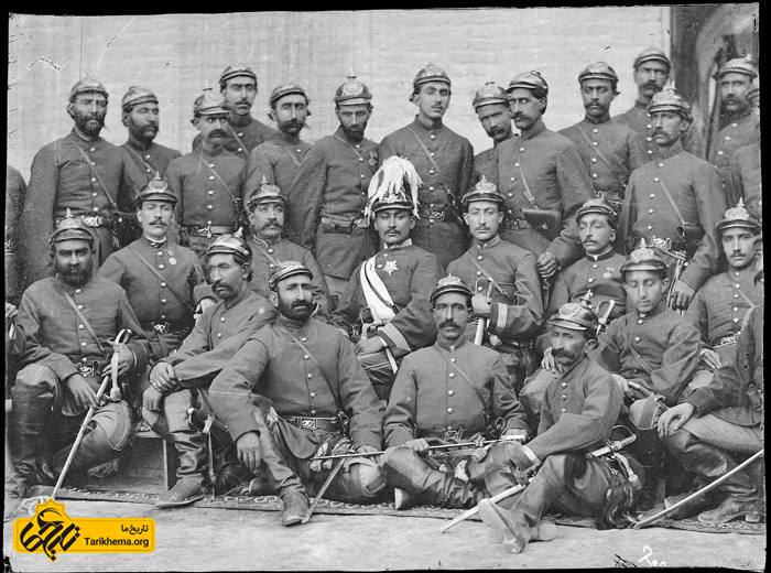 سربازان قاجاری