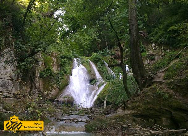 آبشار لوه گلستان