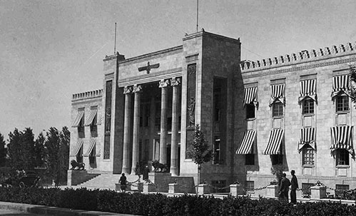 عکس قدیمی از ساختمان بانک ملی در خیابان فردوسی