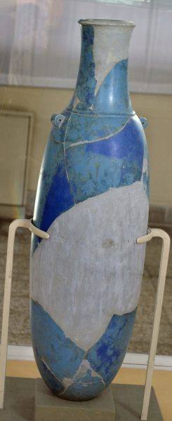 کوزه از خمیر لاجورد – تخت جمشید- موزه ملی ایران