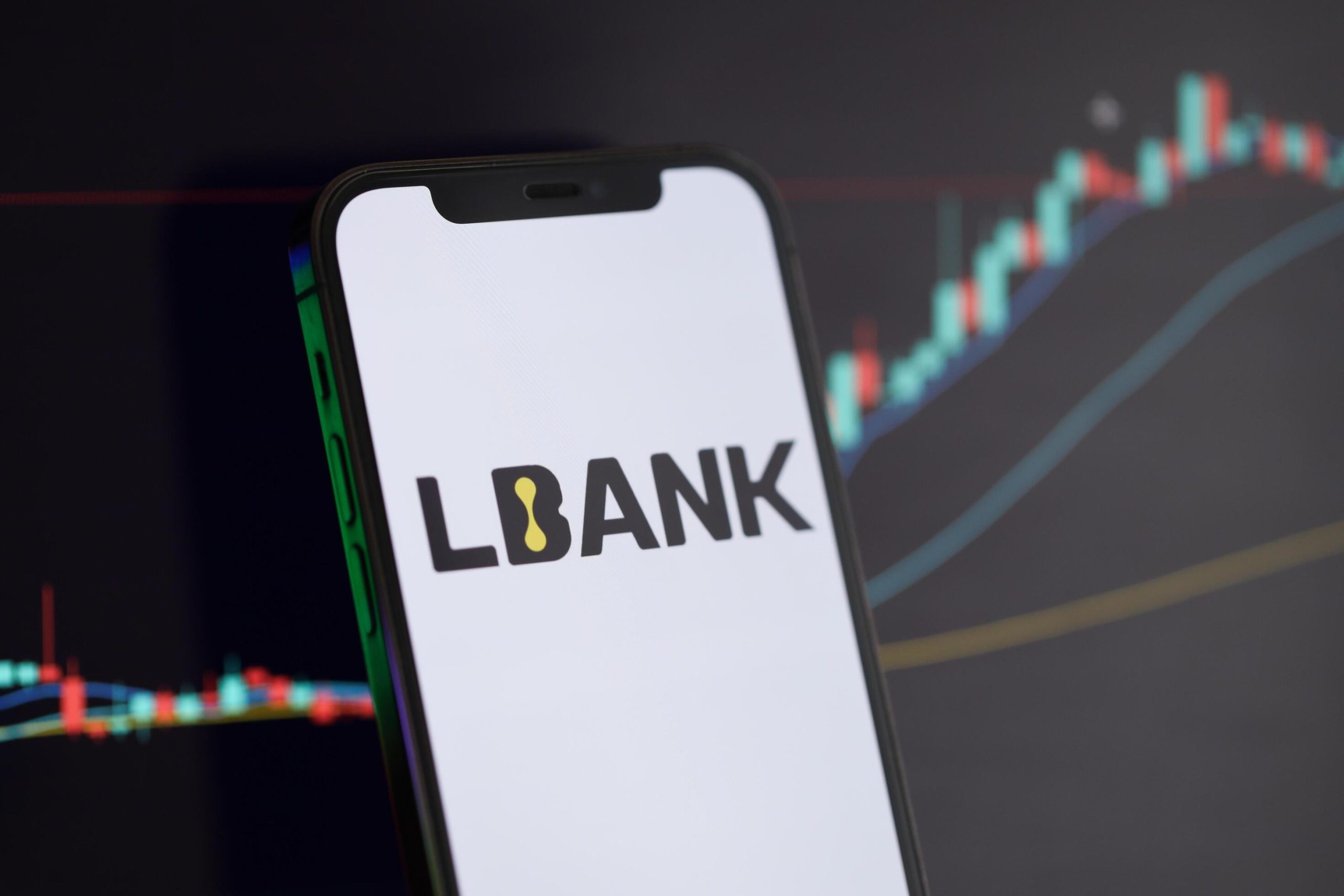 اپلیکیشن LBank