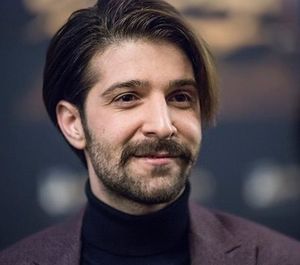 کد پیشواز نیمه جانم از حمید هیراد 