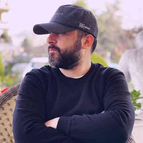 محمد زارع دوباره نم نم بارون منو یاد تو می ندازه