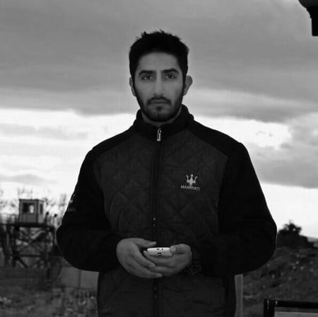 محمد امیری طلوع صبحمی جاده عبور می
