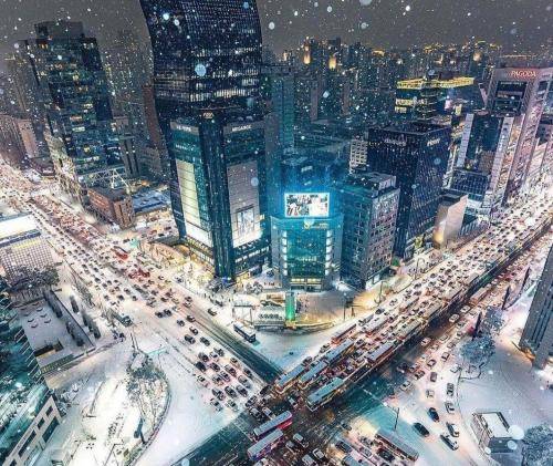 کوروش و سامی لو و رها یه روزی