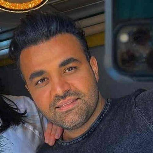 میثم ابراهیمی گردنبند