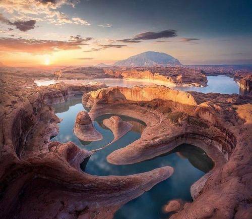 ناشناس پروانه آبی نمونده راهی عین یه خوابی توی بیداری