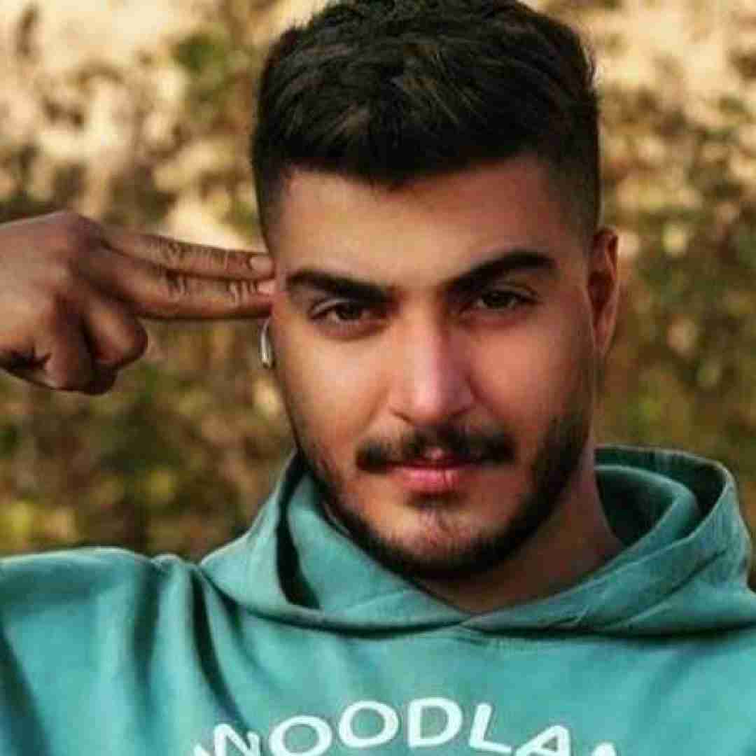 آرمین برمایه وتی قسمت نیه بومه عروس اراد
