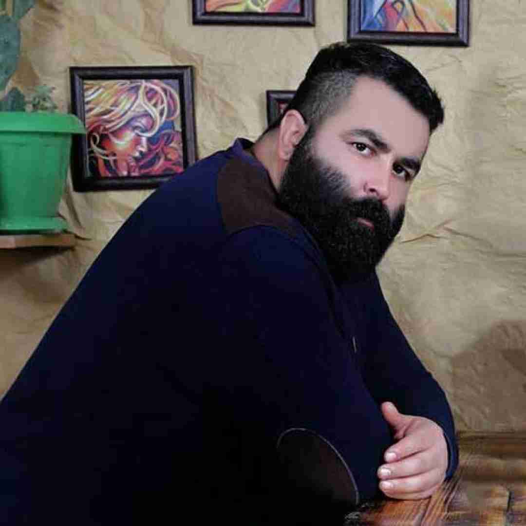 حسین آرامیده امان از دست این دور و زمونه