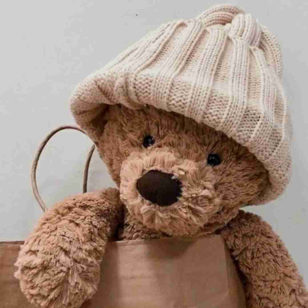  میخونم از عمق نگات عمری برات با صدای پسر بچه