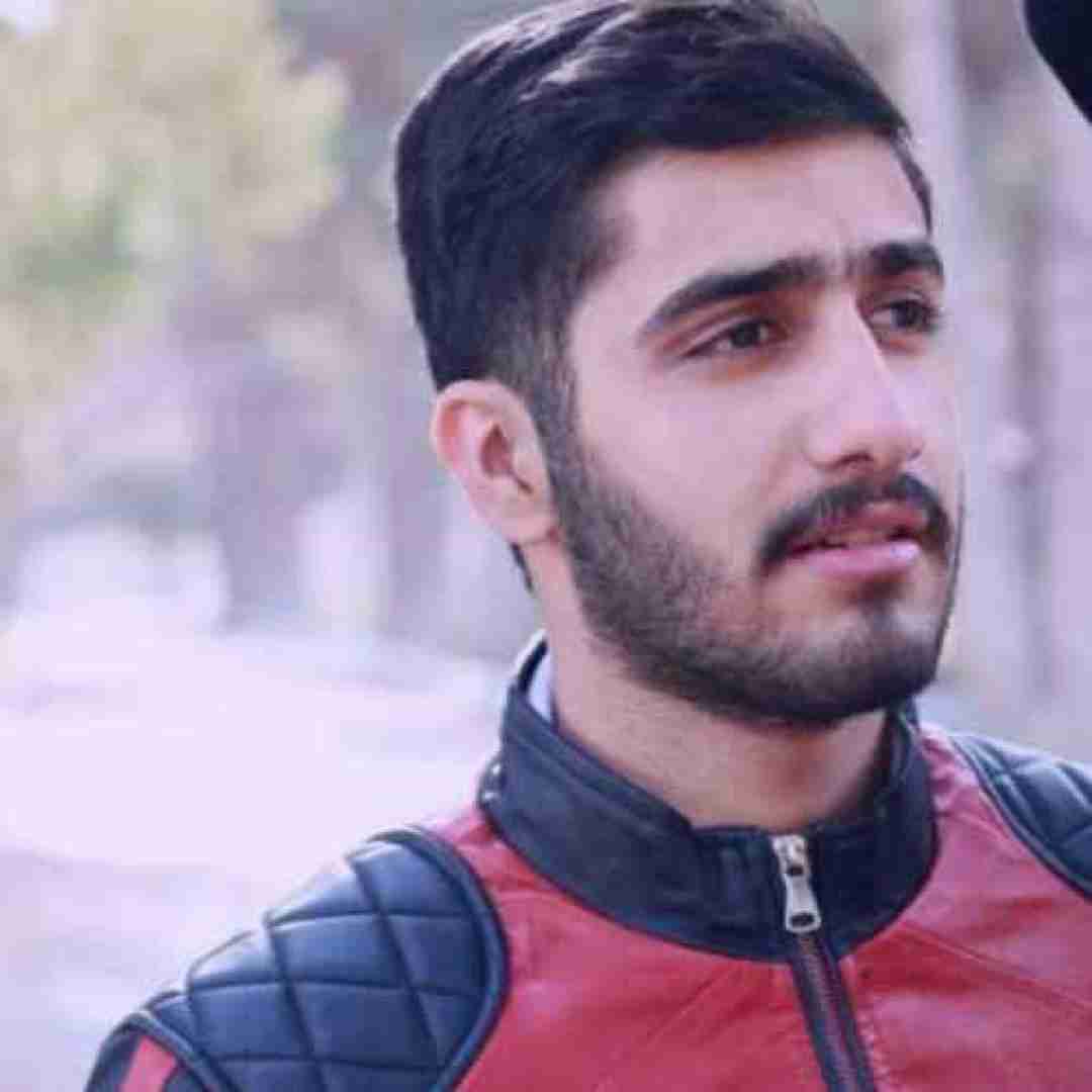 محمد امیری هرکه چاویلد بوینی سر و کما دراری