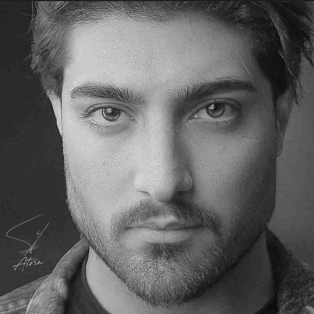 امیر لیام اگه دوینی کارو بارد لنگه مشکل و دل خود سنگه