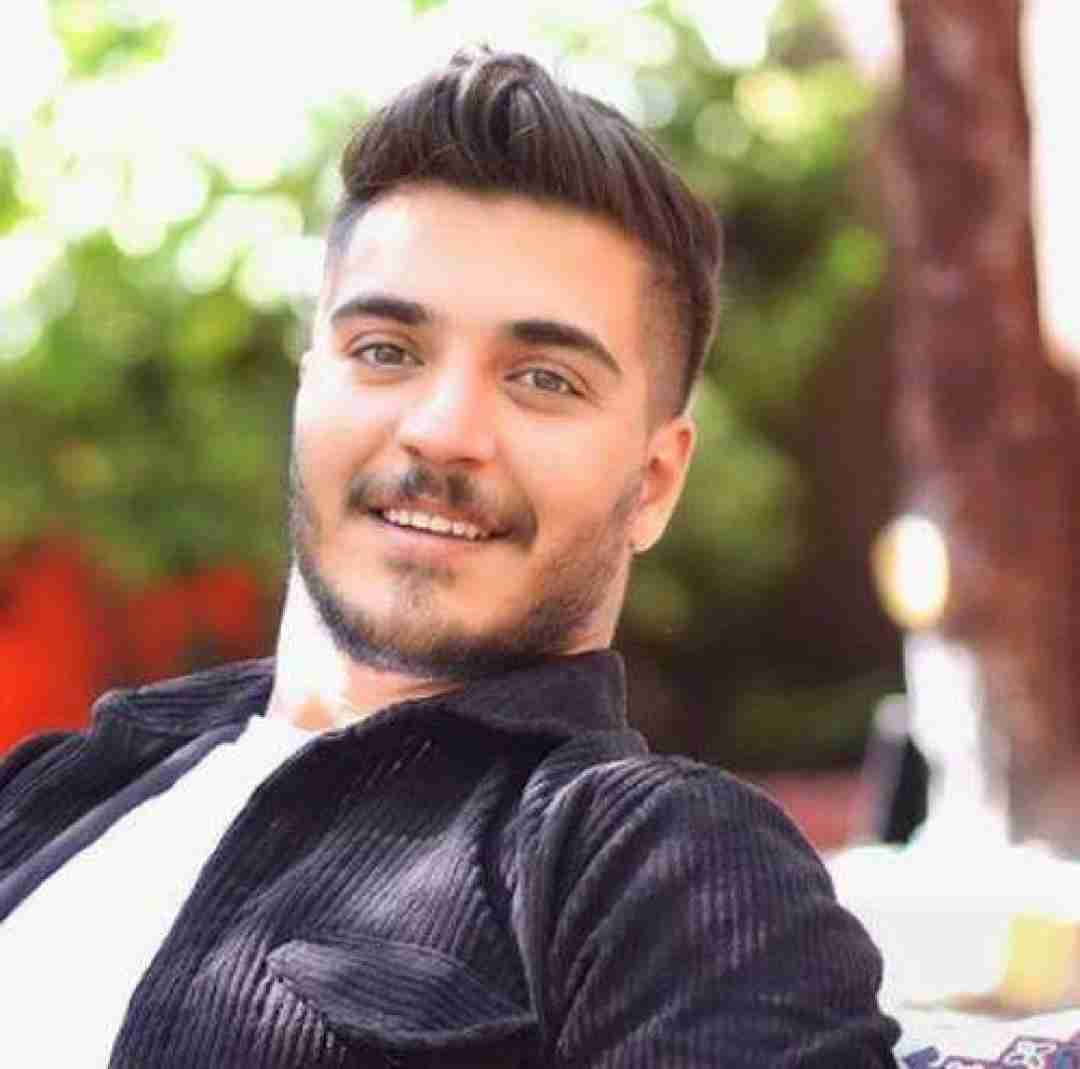 آرمین برمایه اگه هنوز قلبد و دس مه شکیاس