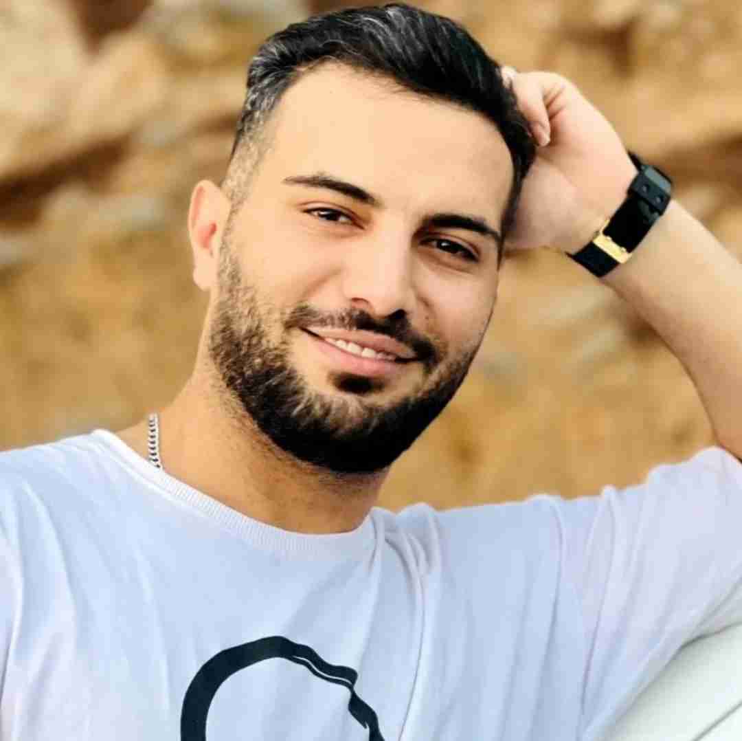 کیوان به مولا مغزم لنگ شنیدنه صداته