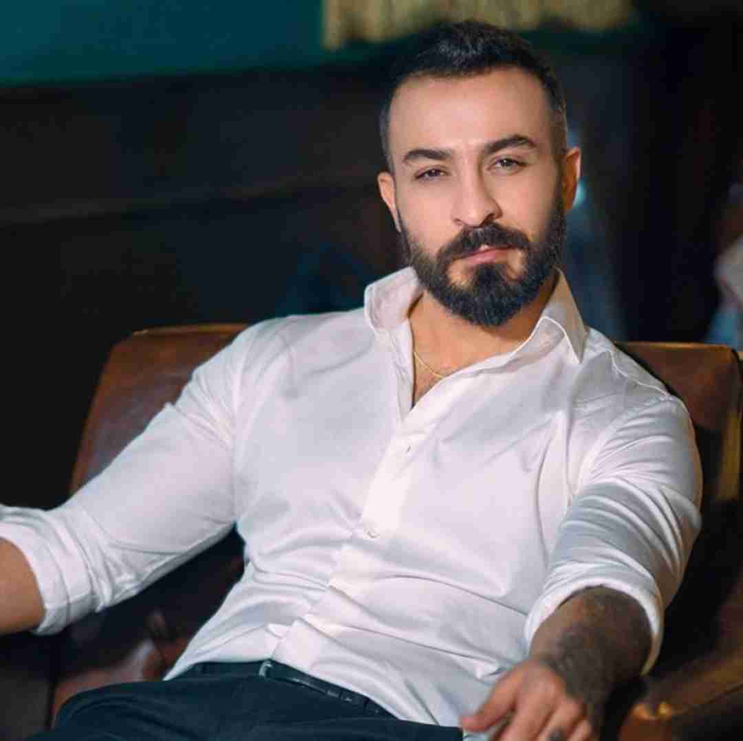 آریاس جوان تو بارانی