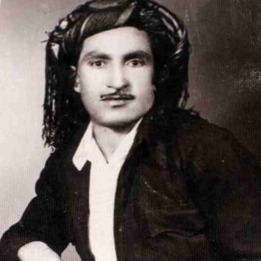 حسن زیرک له و چاوه