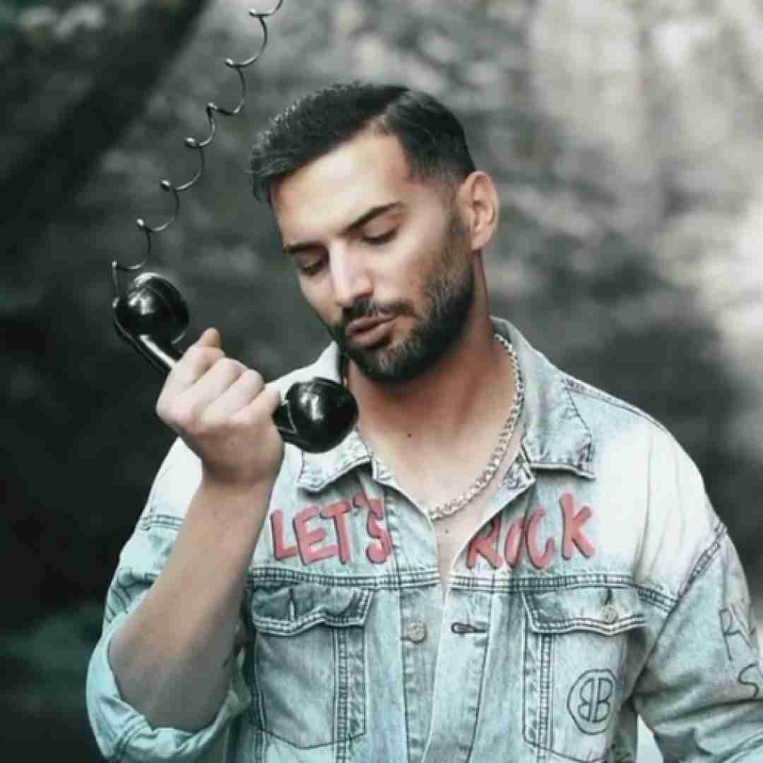 کیوان هنوزم امیدم به او بالا سریمه تنها رفیقم