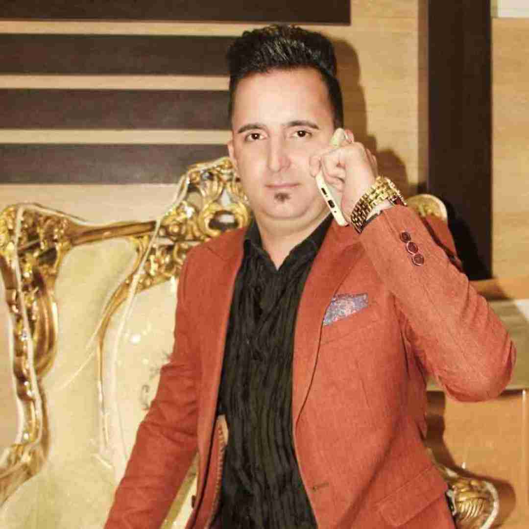 ابوالفضل حصاری اسیر عشق