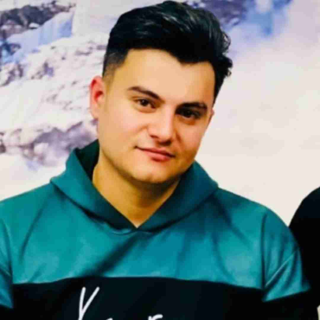 رامین کرمی مهربان چو عسلی خیالت خو ولیم گره