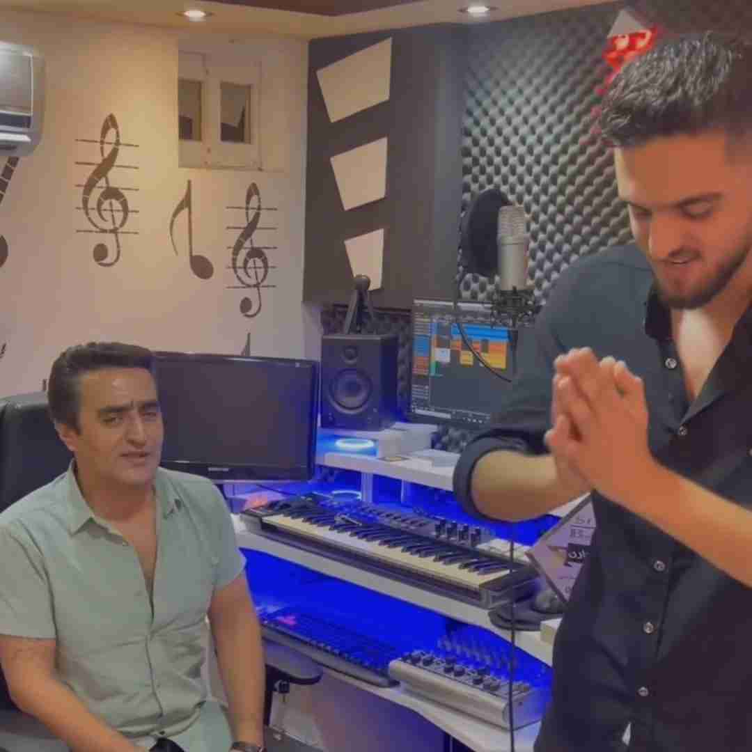 ابوالفضل متو و وحید حیدری مه دل تنگ ته دل سنگ