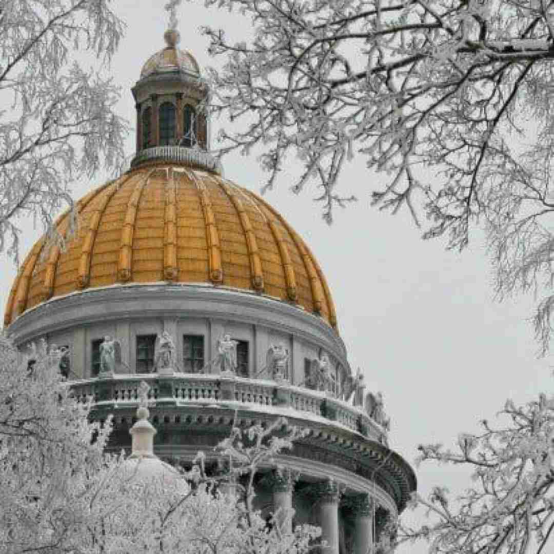  زدم با گریه فریاد دلم از جنس دریاس