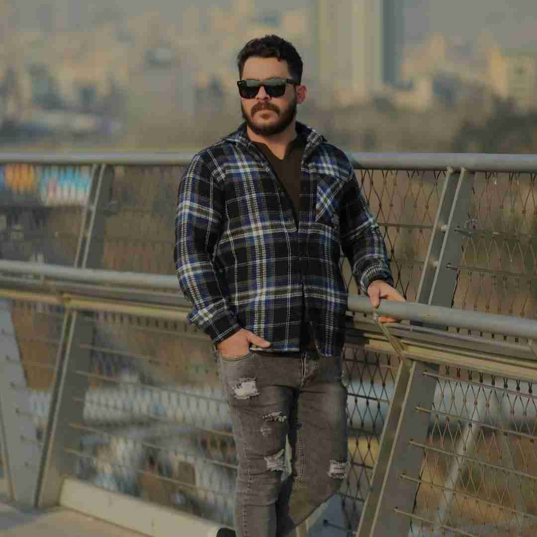 بهمن سپهوند تو چشات خماره هیچکه چشاتو ناره