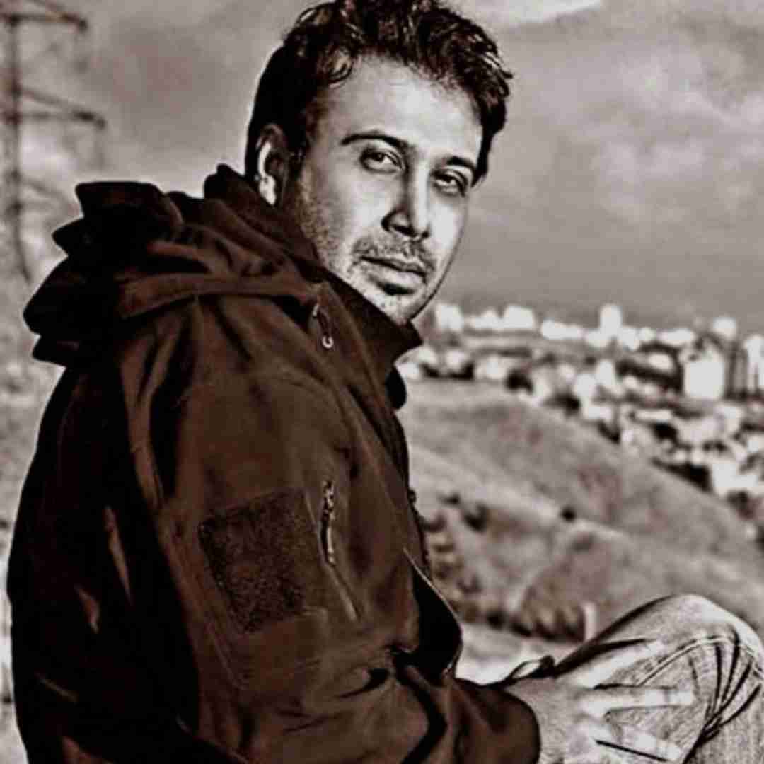 محسن چاوشی تنهای بی سنگ صبور خونه ی سرد و سوت کور