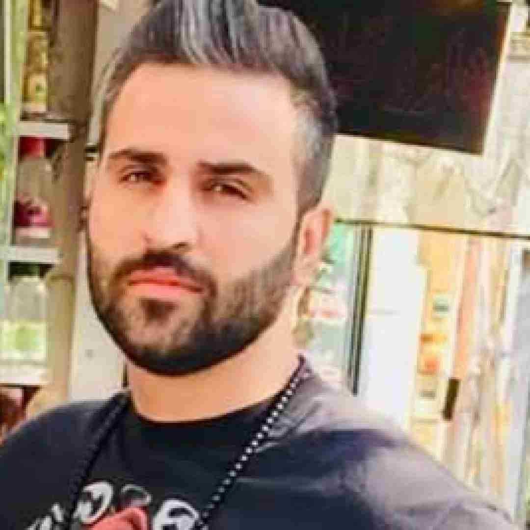 میلاد جواهری دریای غم
