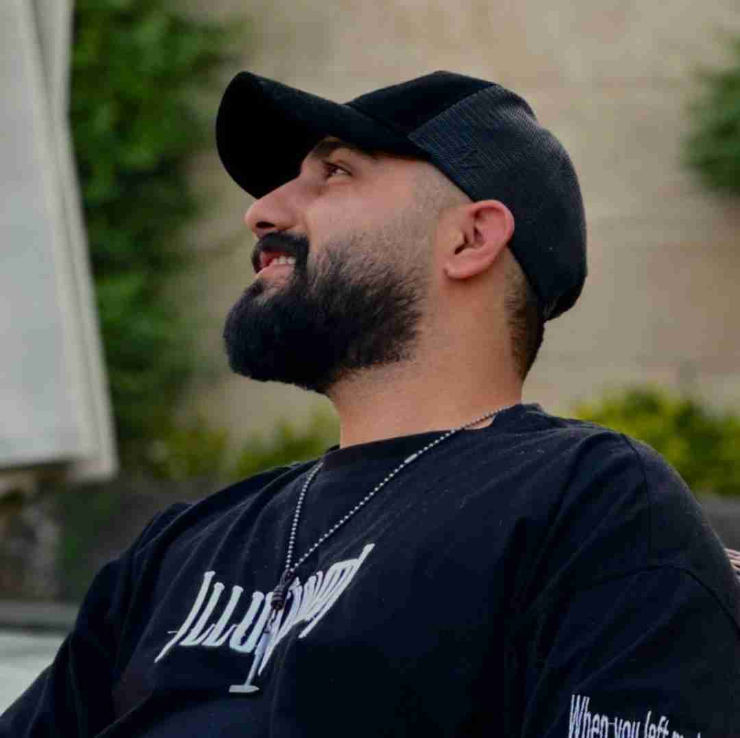 محمد امیری خیلی کابوس میبینم شبا دردو بیداری
