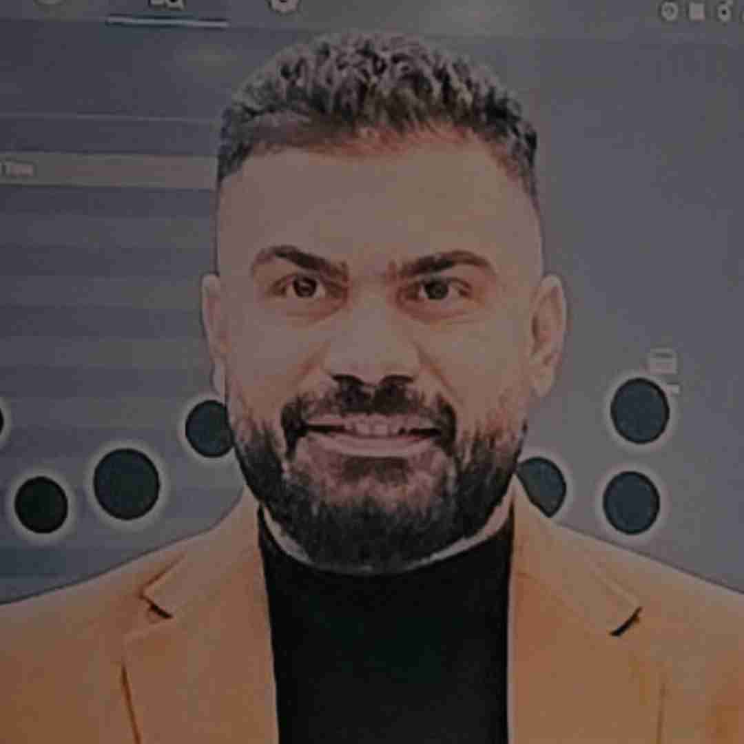 فرهاد جهانگیری دوران خاکستری
