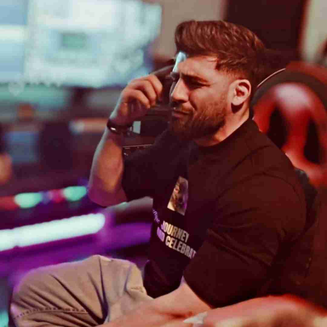 محمد محرمی آخه تورو چه به عاشقی میدونم سختته
