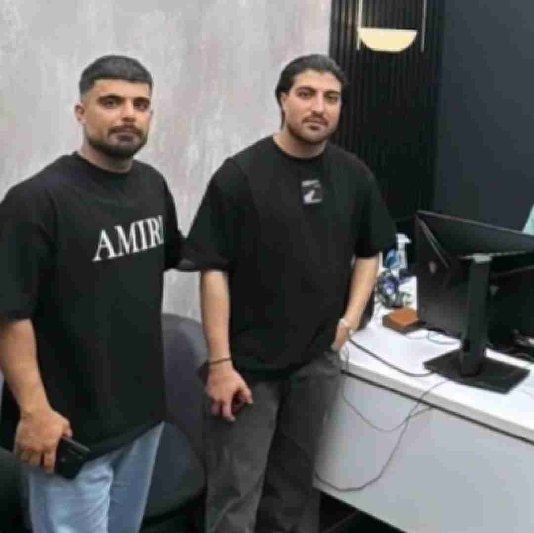 احسان رمضانی دس مه نیس یه وقتایی تنگ میشه دلم