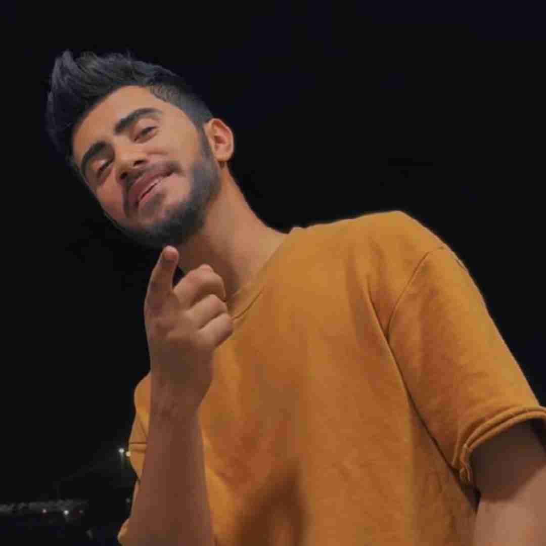 امیر ثابتی کجا برم