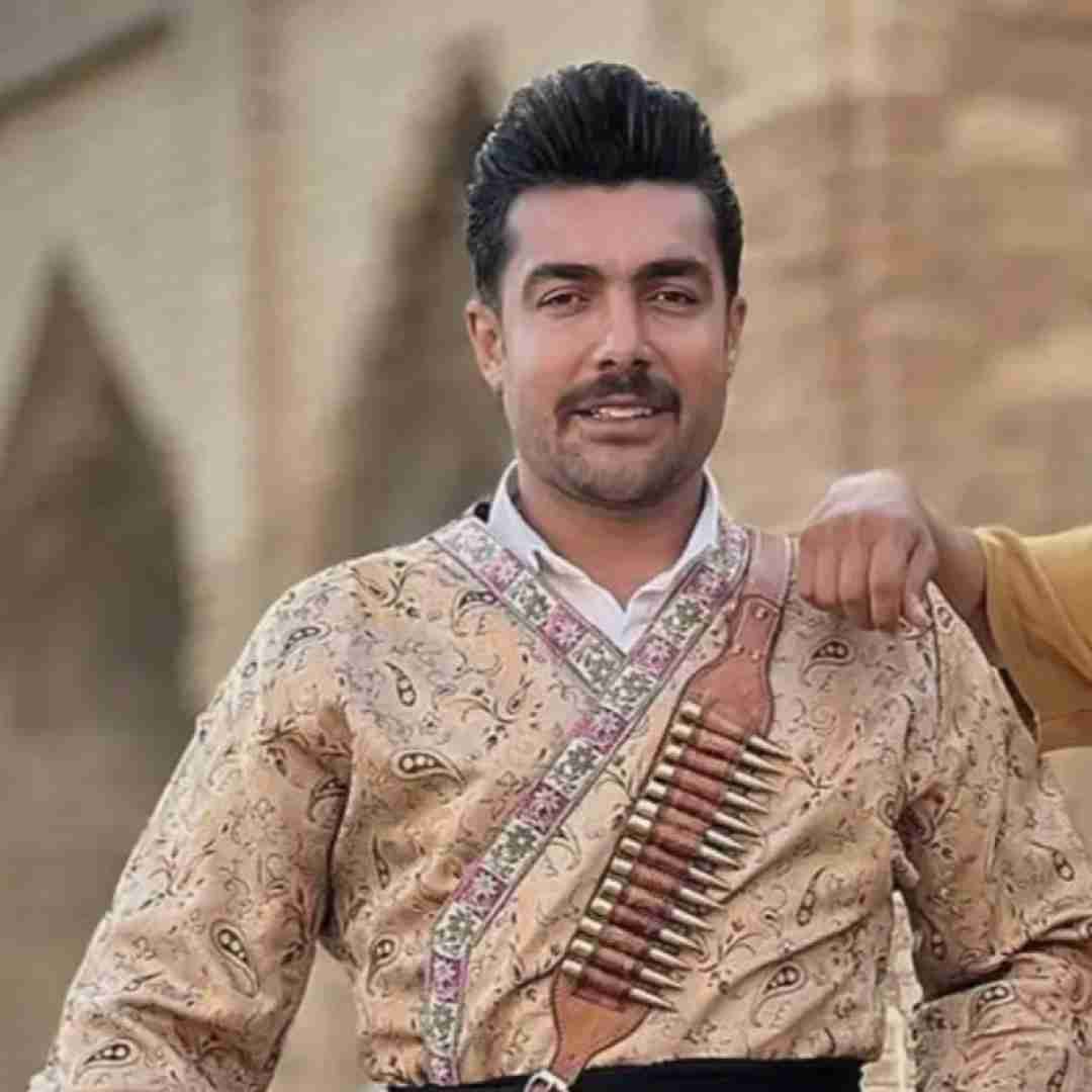 فرشید حکمتی عاشقم سی تیلش دلباختیم سی میلش