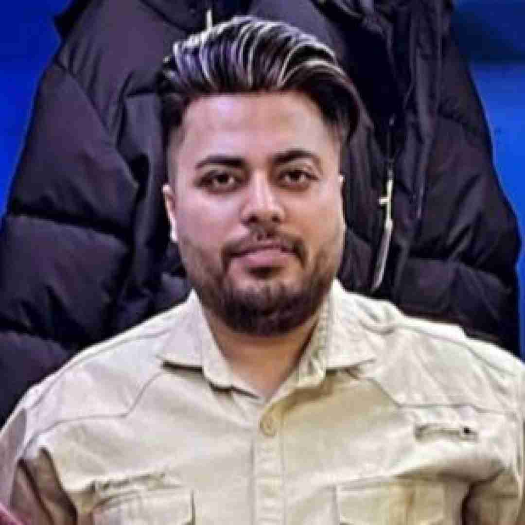 امید عقابی اون چشات کار قلبمو ساخت من دلم به تو بازی
