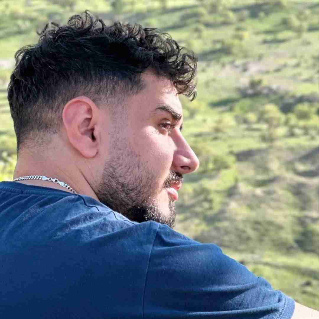 سینا پرهیز وصیتم یسه قورم له لای قورت بو