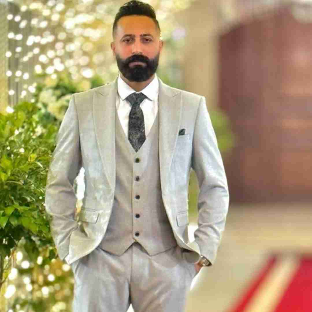 وحید مرادی صدتا رفیق دارم تو از خوباشی داداشی