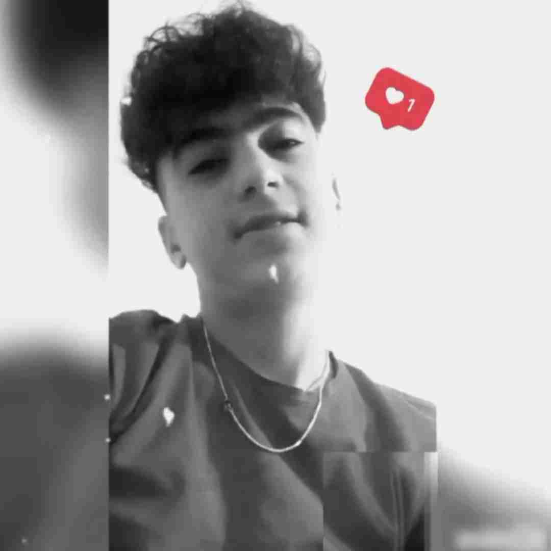 اشکان گراوند خط خطی