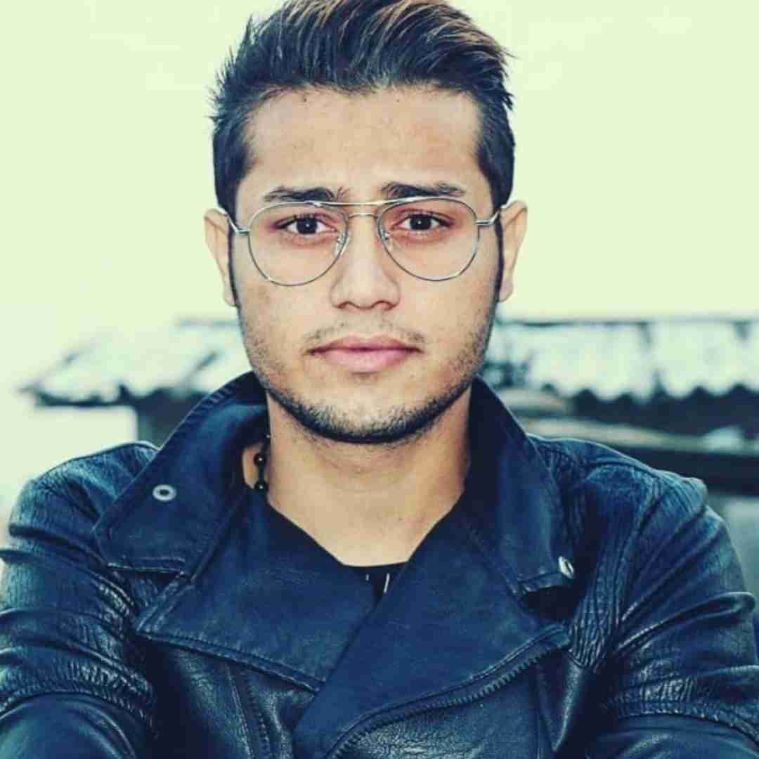 امیر ای اچ بدم میاد از همتون از اخلاق مسخرتون