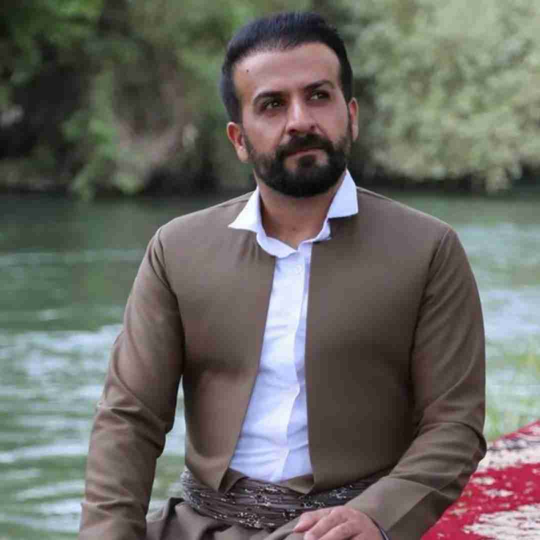 شعیب کرمی تو چیش