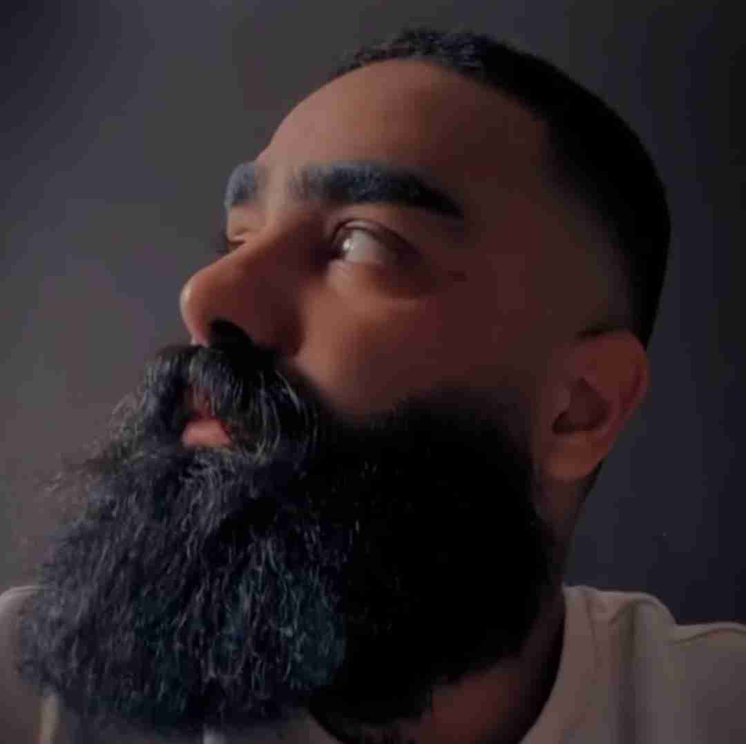 علی میر آهنگ نگاه تو شد زمزمه رو لبهام