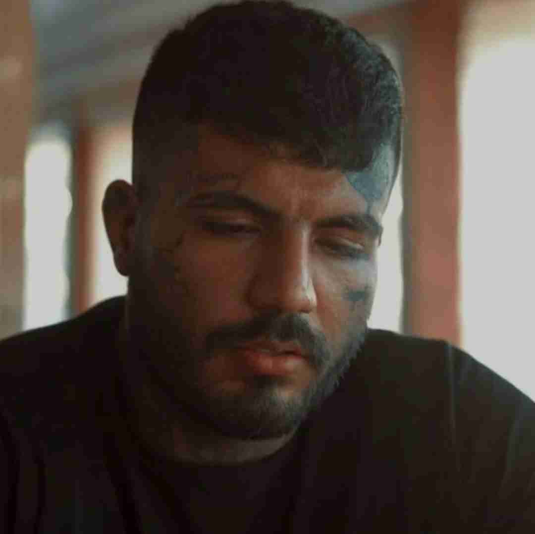 مهدیار اگه ملکه ی من بود شاید منم شاه میشدم